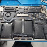 バッテリー膨張